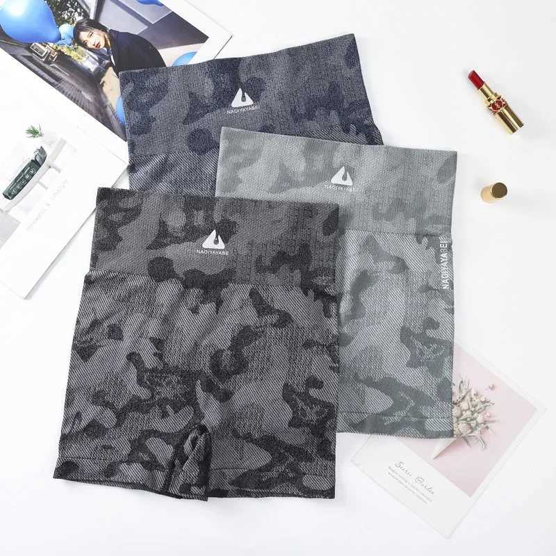 2022 Women High Waist Sport Shorts Seamless Workout Shorts Scrunch Butt Fitness Shorts Womens Sports Short Pants Gym ClothingXJ250111