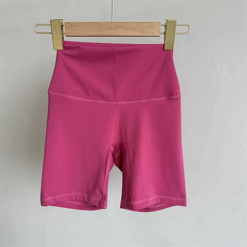 Yoga Fitness Shorts Leggings Womens Gym Sports Shorts Pilates Running Exercise Elastic Soft Breathable High Waist Hip LiftingXJ250111