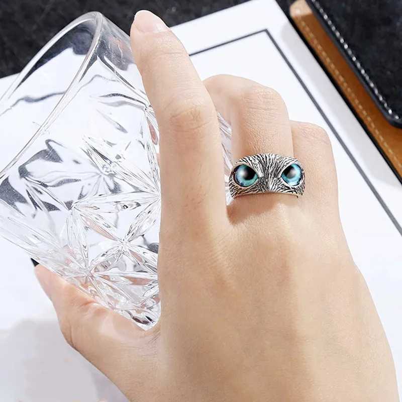 Adjustable Retro Owl Ring Mens Retro Color Eye Ring W250111