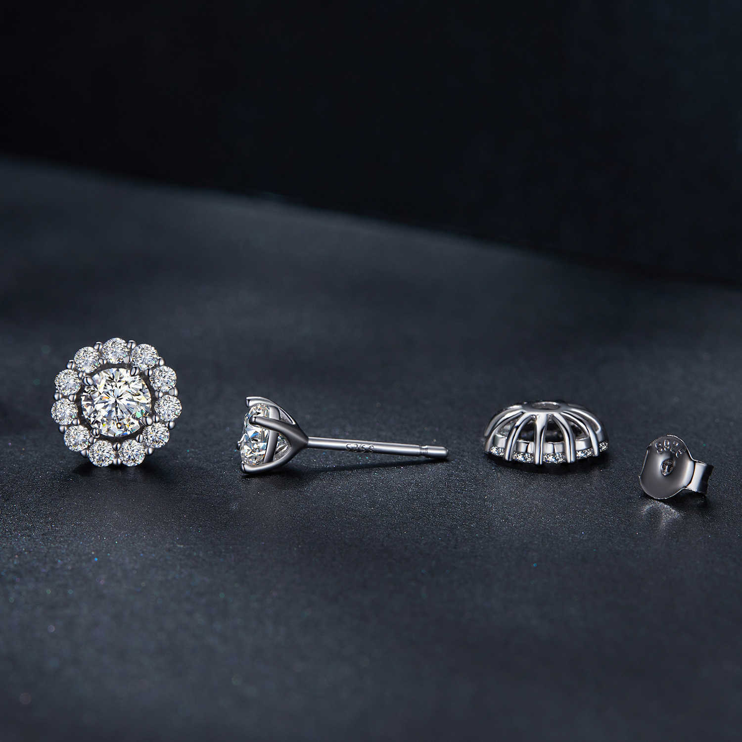 New 50 points sparkling moissanite earrings creative design structure s925 silver belt certificate earrings