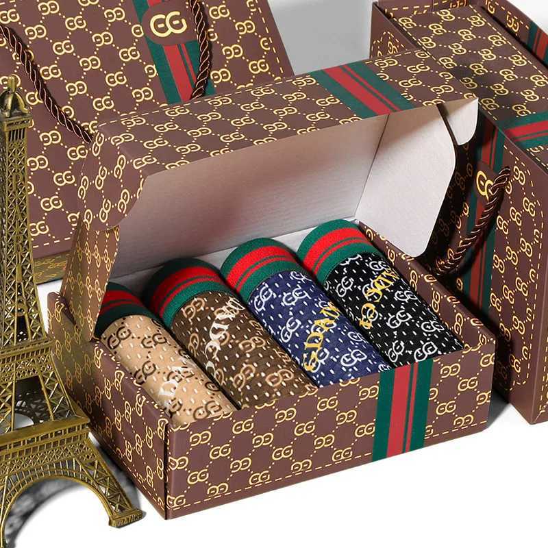 Underpants 4PCS Gift Box Mens Luxury Design Style Ice Mesh Breathable Comfortable Underwear Boxer Briefs J250111