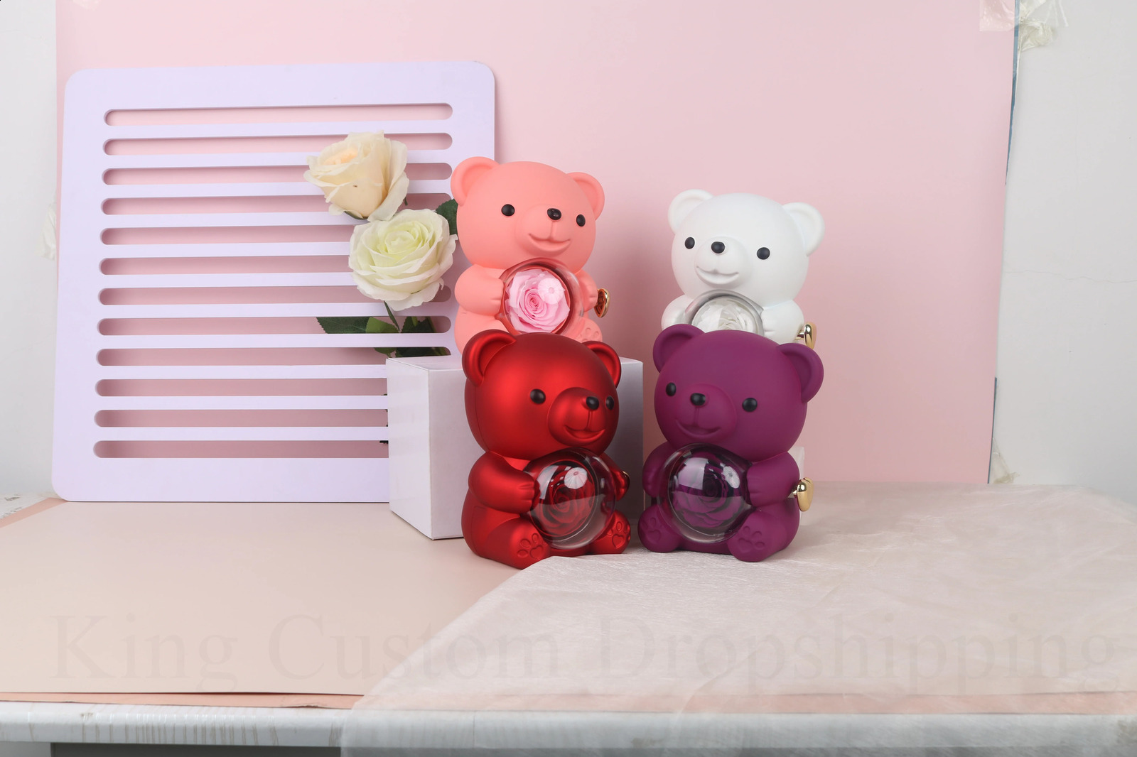 Custom Name Carved Heart-Shaped Necklace Rotating Rose Bear Jewelry Box for Family and Lover on Valentines Day and Christmas 250107