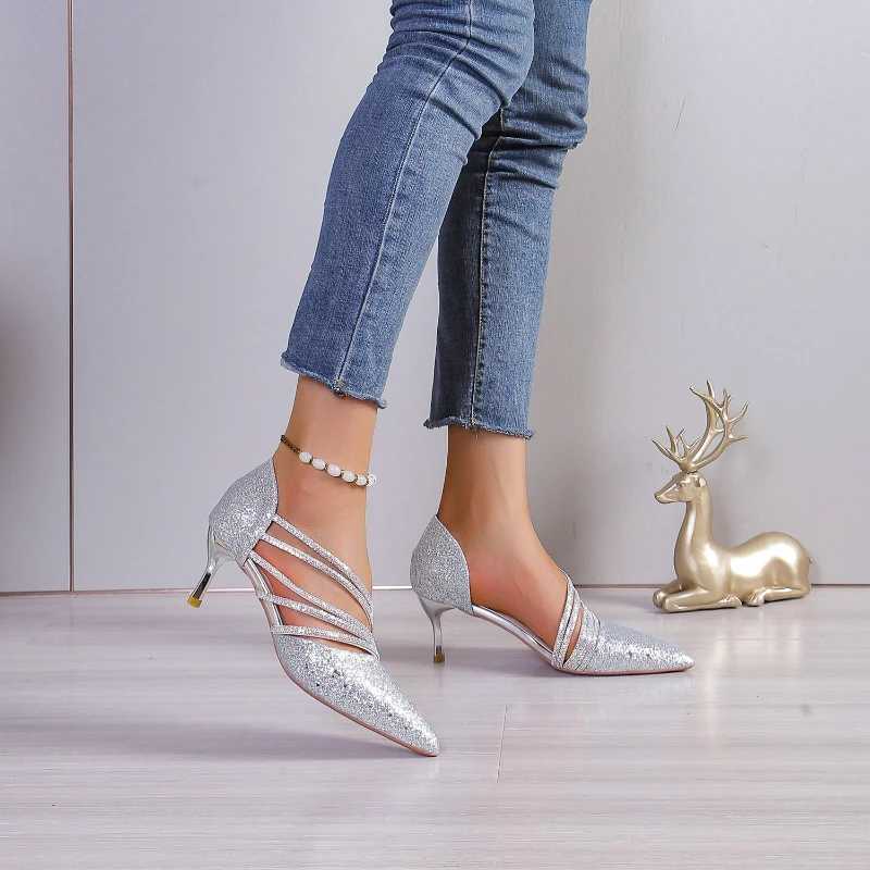 New Arrival Sexy Pointed Toe Champagne Womens High Heels New Shiny Crystal Wedding Bridal Shoes Simple and Elegant Womens Dress Shoes T250110