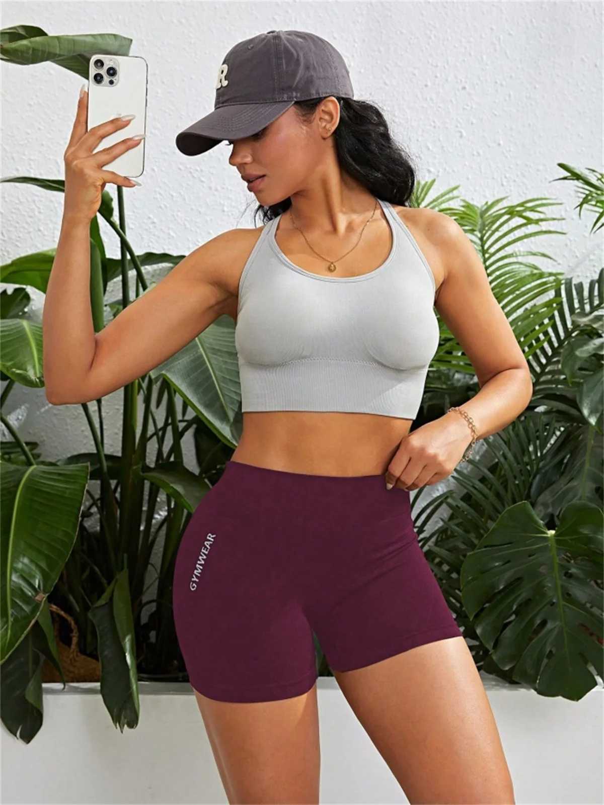 Solid Color Seamless High Waisted High Elastic Yoga Sports Shorts For Women Comfy Breathable Running Short Leggings For SpringXJ250111