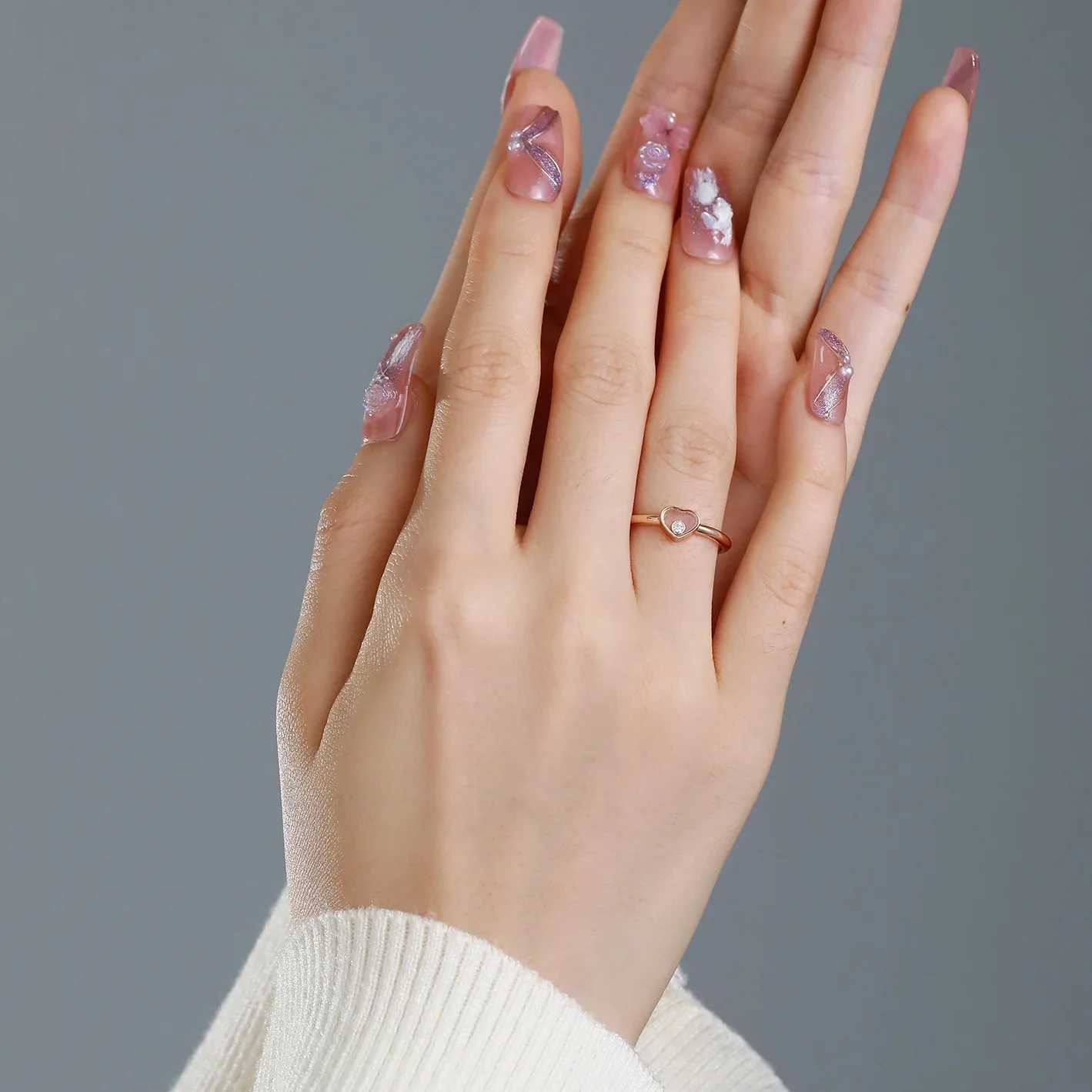 High quality mobile stone single AAA zircon heart-shaped ring suitable for womens fashion jewelry W250111