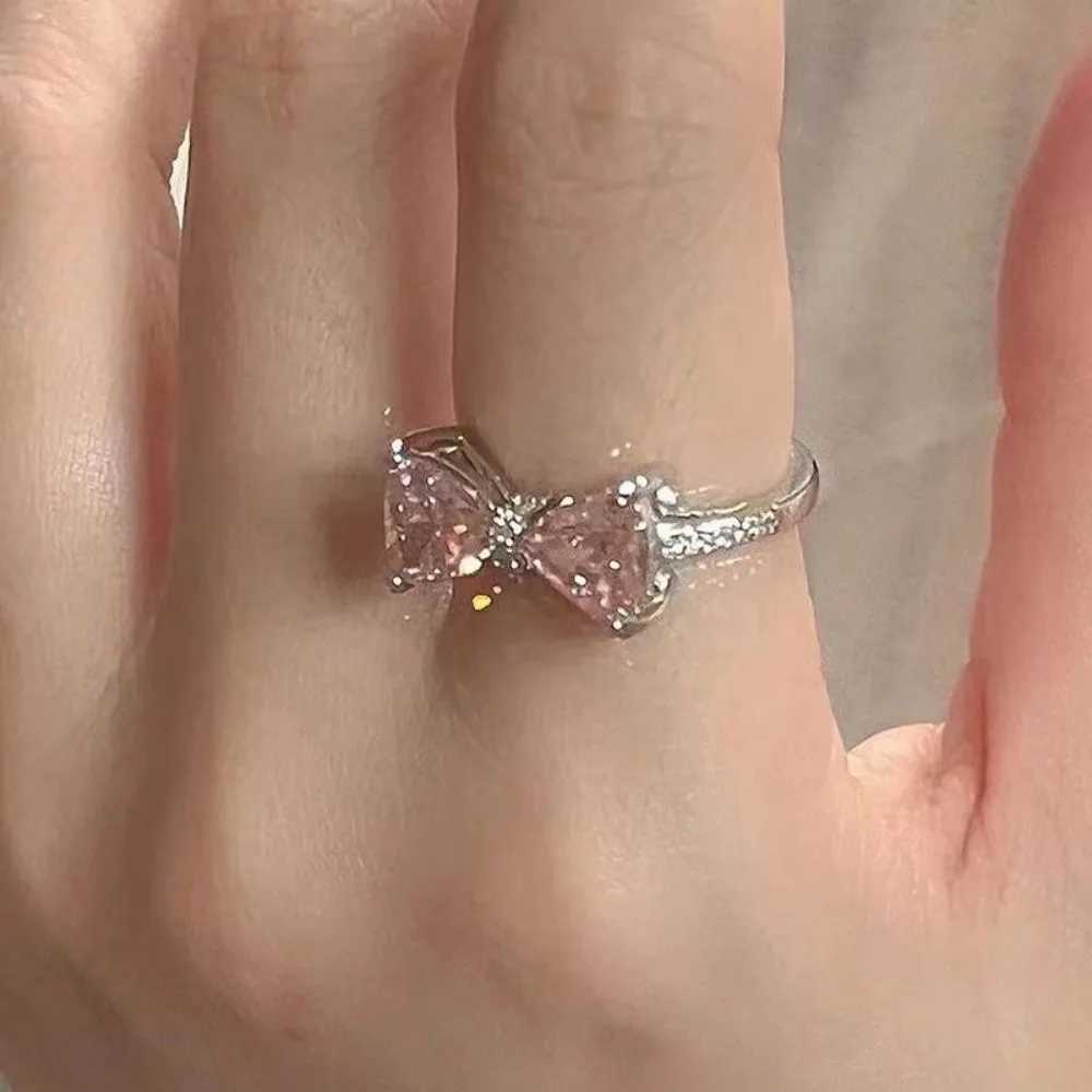 Fashionable Pink Bow Finger Ring Exquisite Adjustable Bow Ring Bow Alloy Bow Open Ring W250111