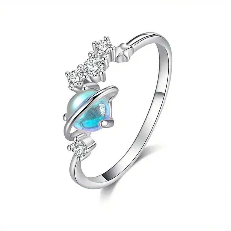 Huitan Cute Girl Ring Imitation Moonstone Novel Star Design Finger Accessories Women Exquisite Wedding Band Jewelry W250111