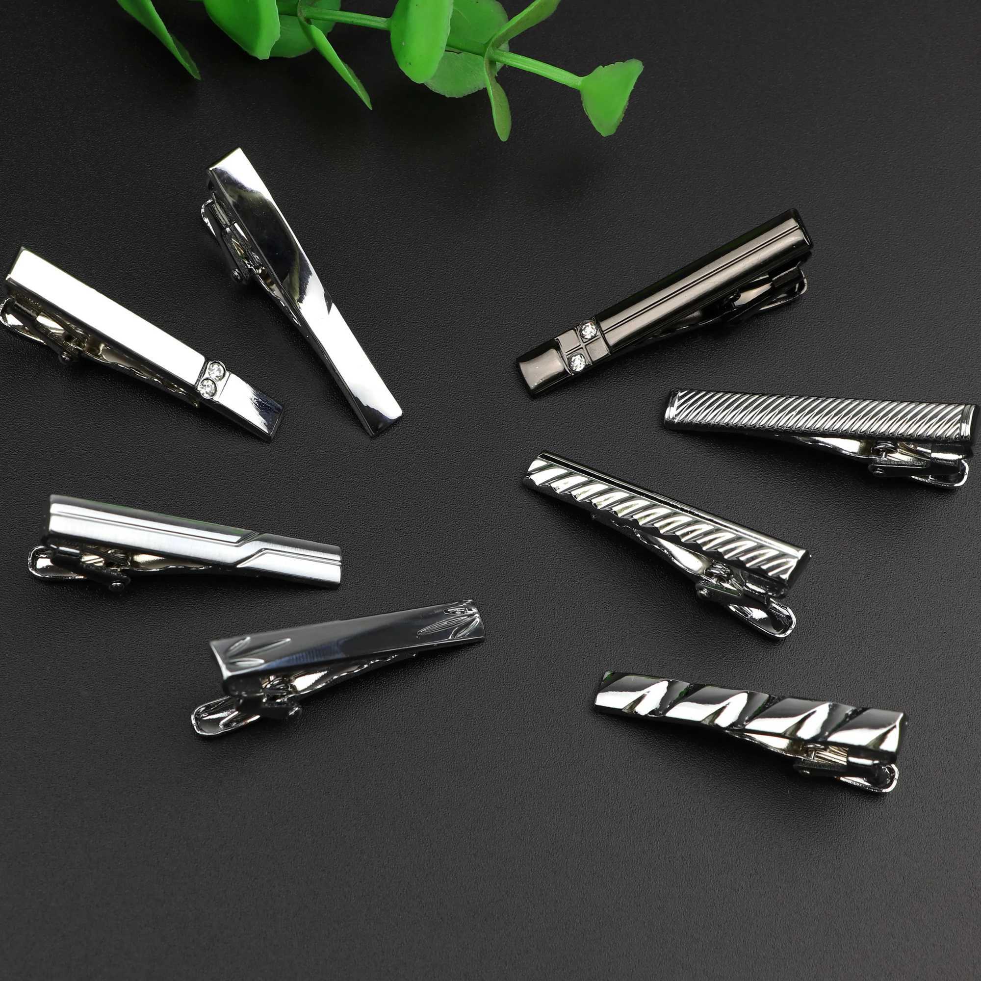 4cm New Simple Fashion Tie Clip Metal Exquisite Practical Pin Buckle Bushin Wedding Decoration High end Mens Gift W250111