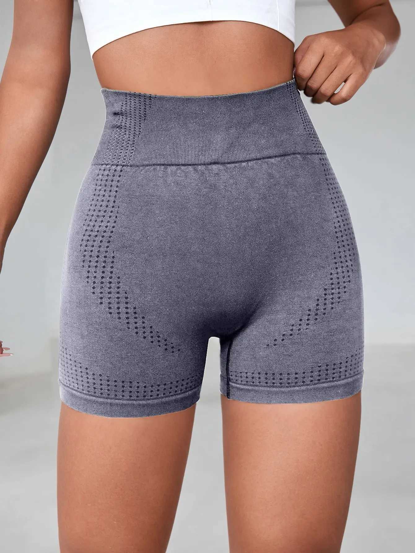 Solid-color High-waist Outdoor Cycling Shorts Highly Elastic And Breathable Hip-lifting Yoga Sports Shorts Womens SportswearXJ250111