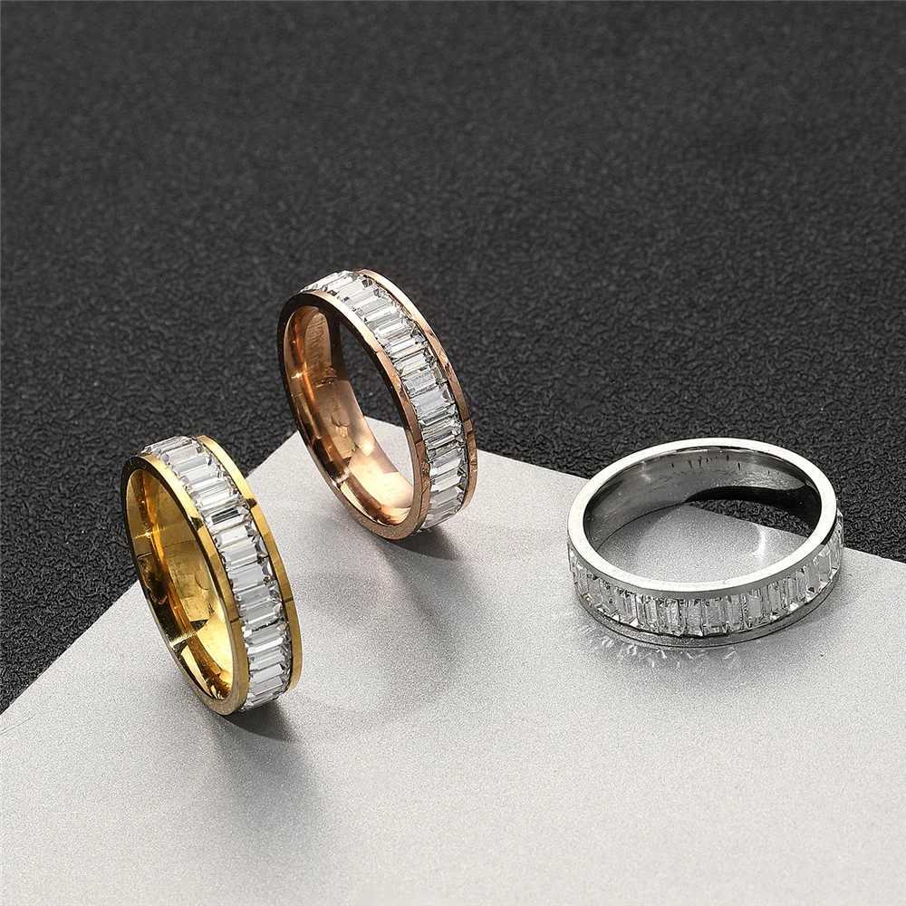 2022 Cubic Zirconia Ring 6mm Womens Gold/Silver Color Stainl Steel Wedding Band d Out CZ Rings for Women Jewelry GiftsXJ250110