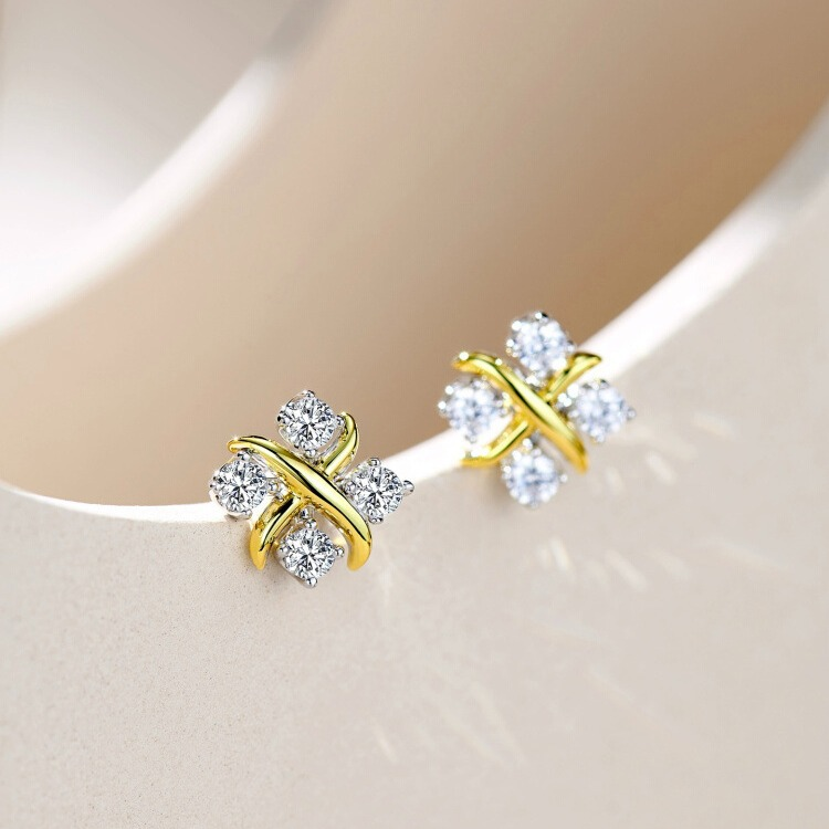 Moissanite Stud Earrings Have a certificate s925 Four Leaf Clover Earring Lab Dia Sterg Sier Wedding Party Jewelry Gift