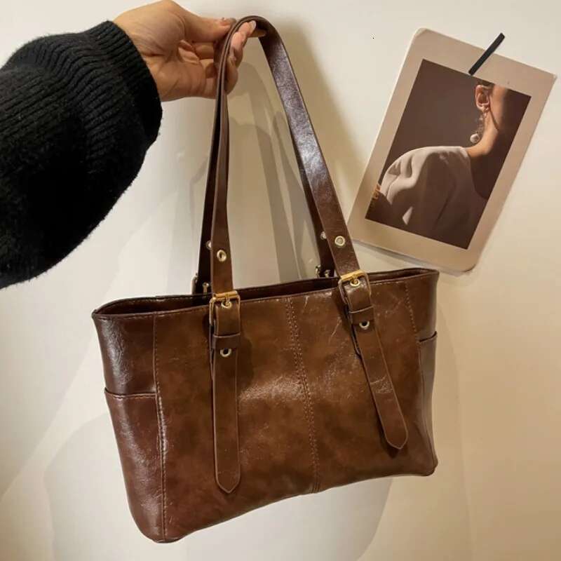 2024 New Korean Retro PU Leather Chain Shoulder Bags Women Fashion Black Large Capacity Tote Bag Female High-Quality Handbags