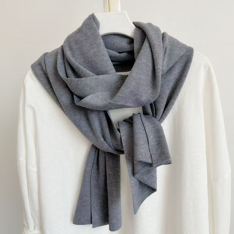T081 all-match new style knitted solid color men's scarf autumn and winter warm neck scarf female winter high-end couple long