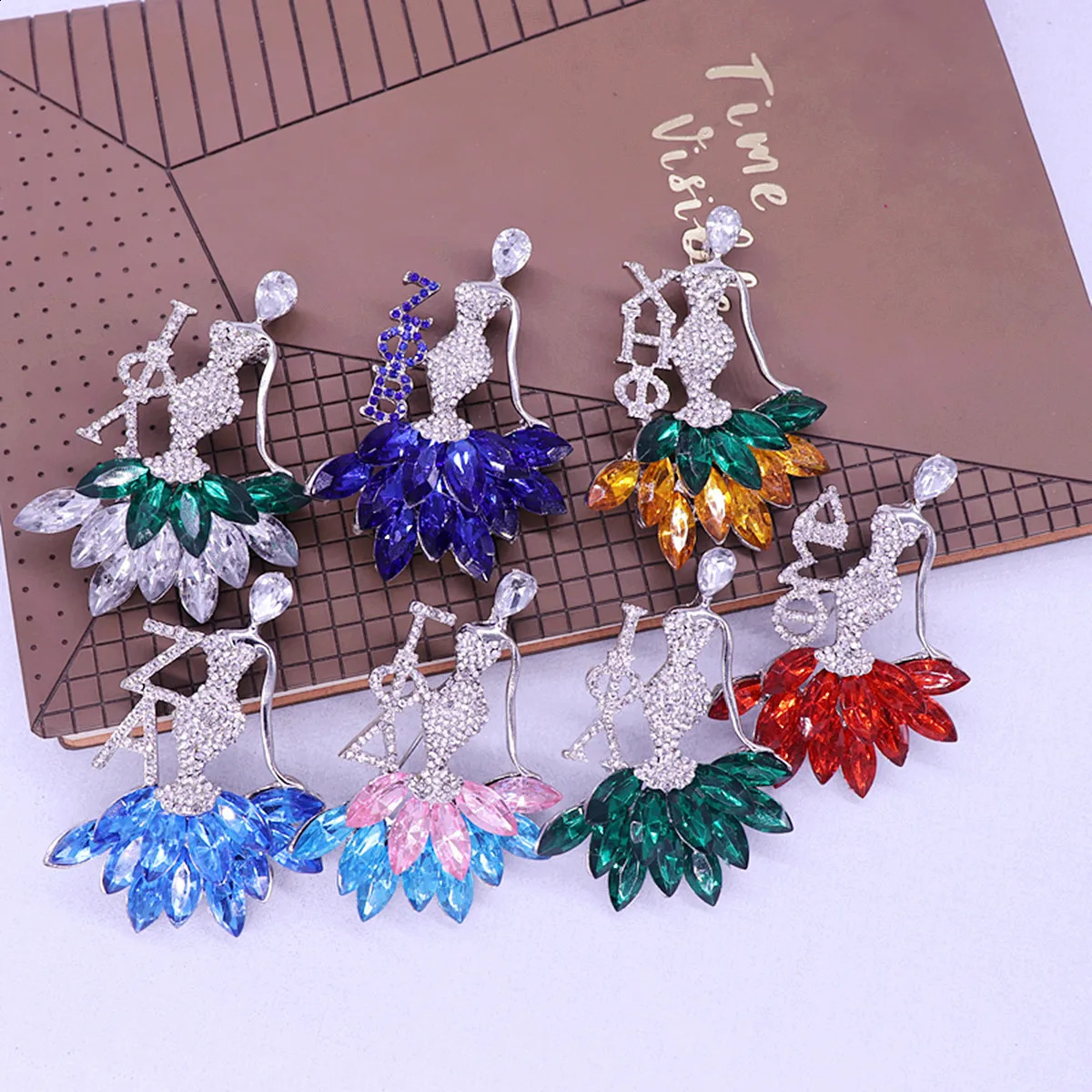 Bling Rhinestone Dancing Lady Letters OES Pin Masonic Order Eastern Star Women Members Brooch Jewelry 250103