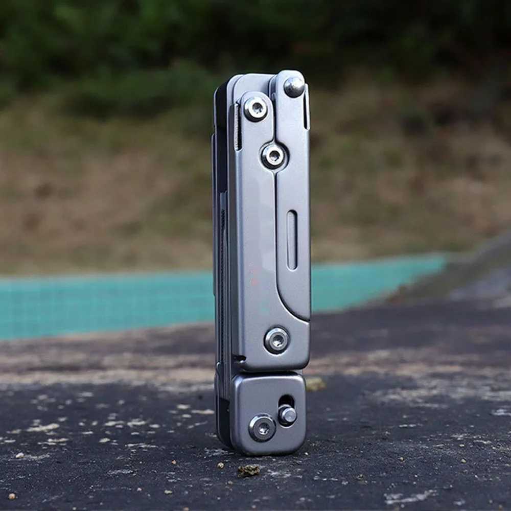 Combination Multi Tool Folding Knife Scissors Detachable Outdoor Pocket Knife EDC Emergency Manual Tool Multi purpose Knife X241107