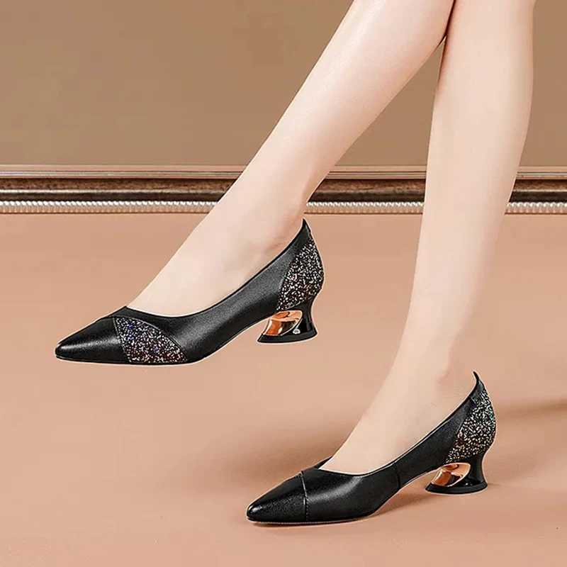 New Arrival PU leather corner toe light casual low boots luxurious rhinestone anti slip office shoes retro smooth womens single shoes T250110