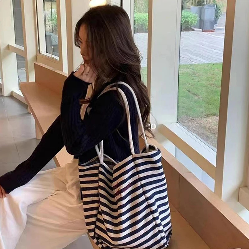 Striped Canvas Bag Large Capacity Single Shoulder Shopping Bag Tote Bag 250106