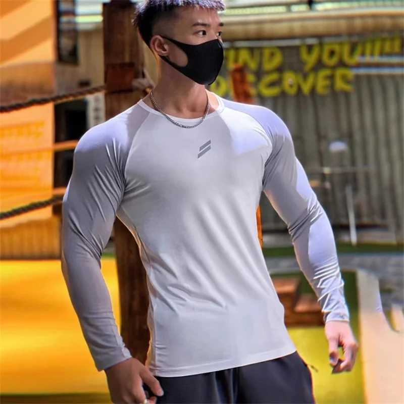 New Spring/Autumn Fitness T-shirt Mens Long Sleeve Quick Drying Fitness Tight Fitness Thin Top Training T-shirt Mens Sports Shirt W250111