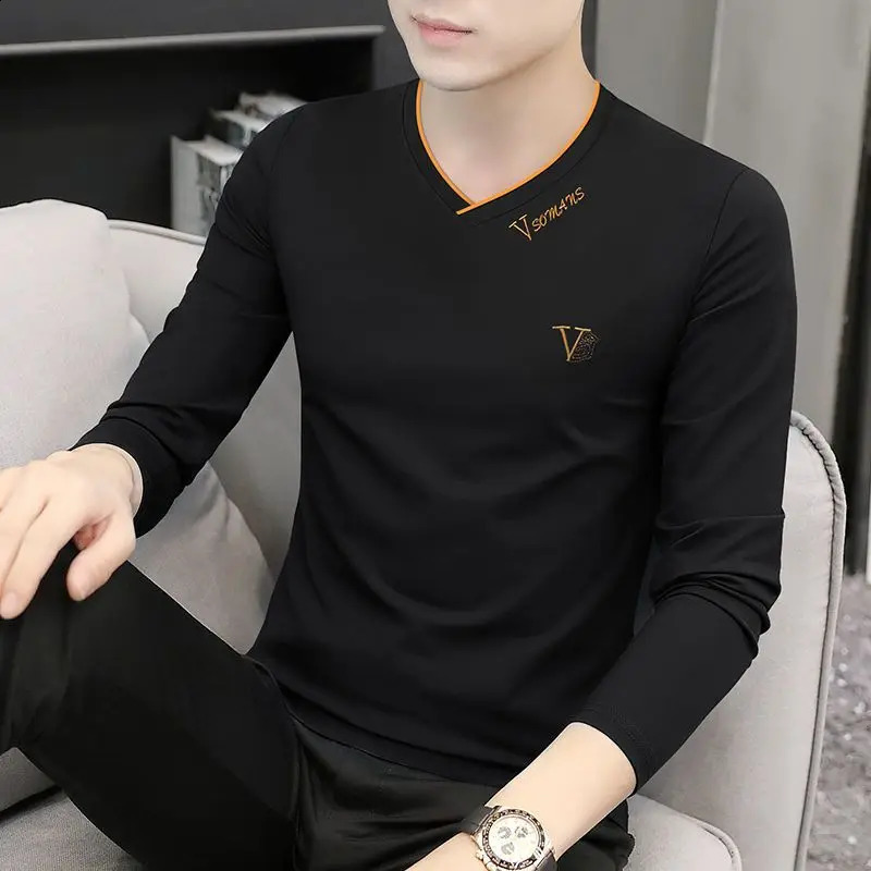 Korean Fashion Elegant Autumn Tshirt Men Loose Casual Sports Chic Solid Color Tee Y2K Hipster Street Top Male Clothes 250108