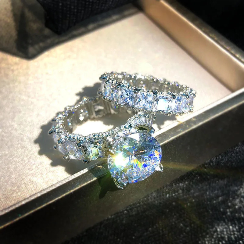 2pcs Bridal Set Elegant rings for Women 925 Sliver Wedding Engagement fashion Jewelry With Full Shiny Zircon female ring 250110
