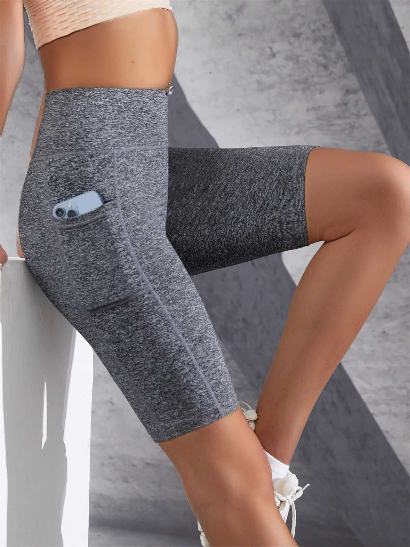 Women Solid Color Yoga Shorts Jogging Running Cycling Fitness Sportswear High-waist with Side Pockets Sporty ShortsXJ250111