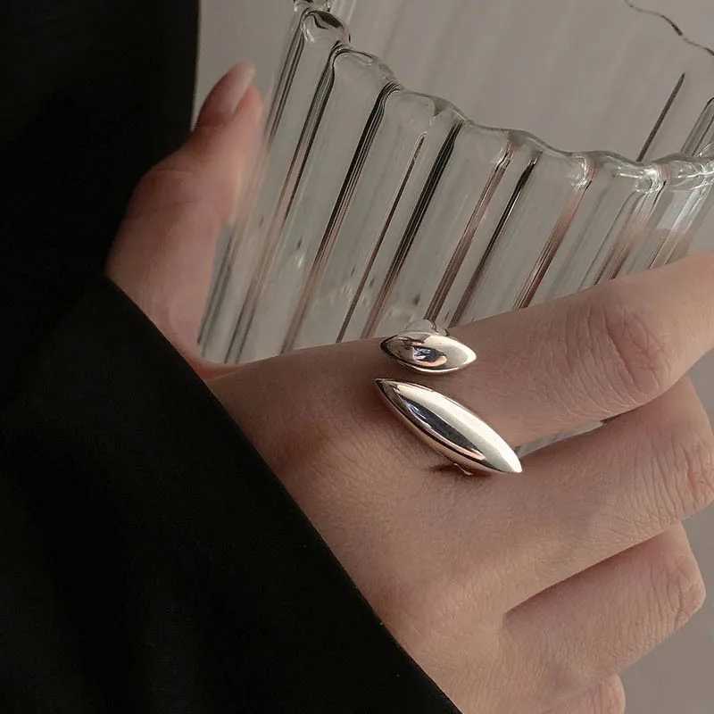 Geometric Irregular Liquid Lava Droplet Shape Female Open Ring Vintage Silver Metal Ring Personalized Jewelry W250111