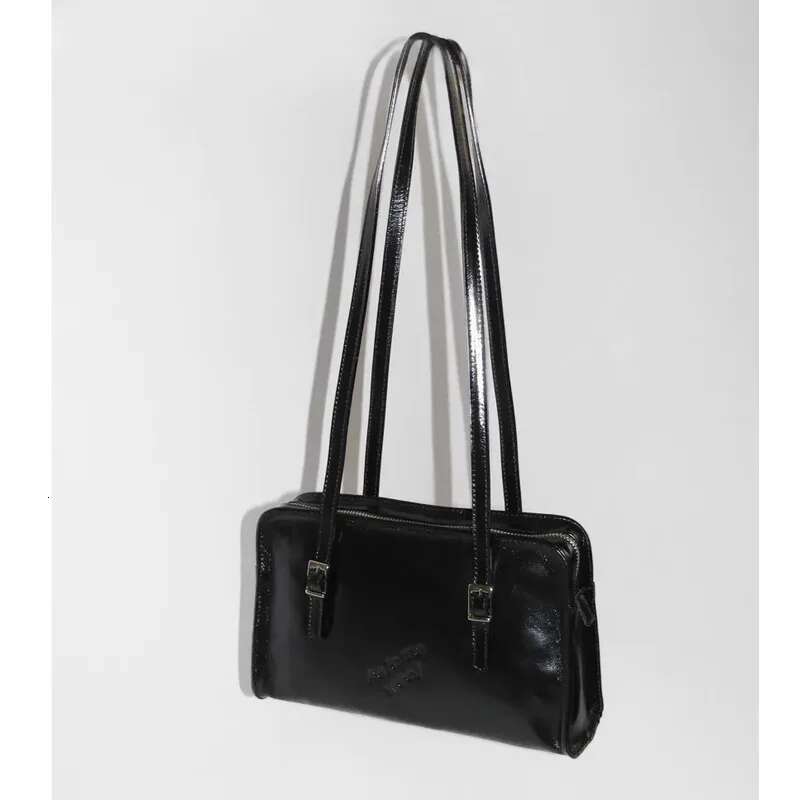 Single Shoulder Bag Handbags For Women Oil Wax Leather Underarm Large Capacity High-Quality Messenger Versatile Crossbody