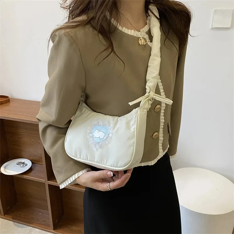 Pop Style Small Bag Autumn/Winter Korean Version Retro Pleated Carrying Armpit Bag Casual Lace Shoulder Bag 250106
