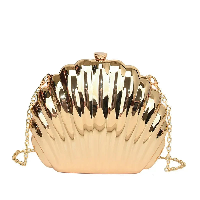 Evening Bags Shell Shape Women Clutch Bags 2024 Wedding Bridal Handbag Pearl Beaded Fashion Shell Chain Party Bags 250106