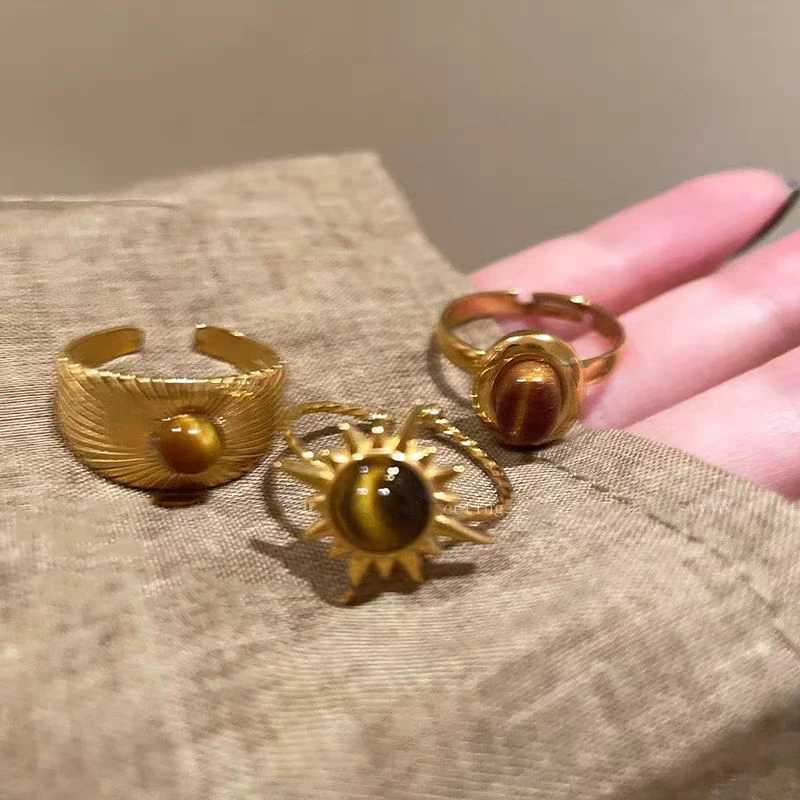 Vintage brown stone ring suitable for girls irregular sun gold aesthetic ring exquisite jewelry fashionable party accessory gift W250111