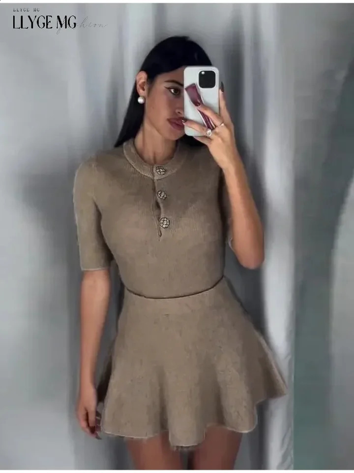 Womens Two Pieces Set Knitwear Summer Short Sleeve Knitted Pullovers A-line Mini Skirt Sets Woman O-neck Buttons Suits Solid 250109