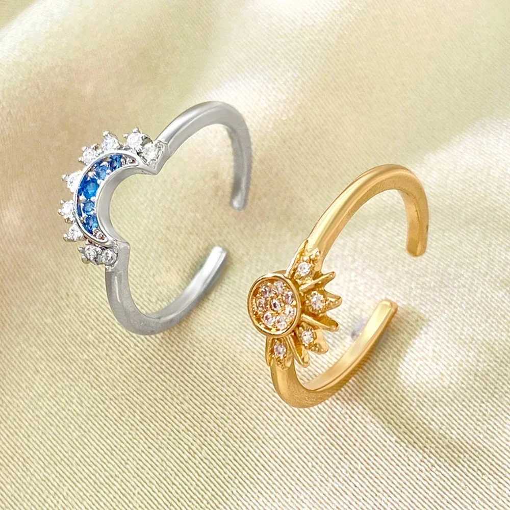Moon and Star Ring Set Luxury Crystal Rhinestone Two in One Couple Bff Friendship Ring Jewelry for Girlfriends sistersXJ250412