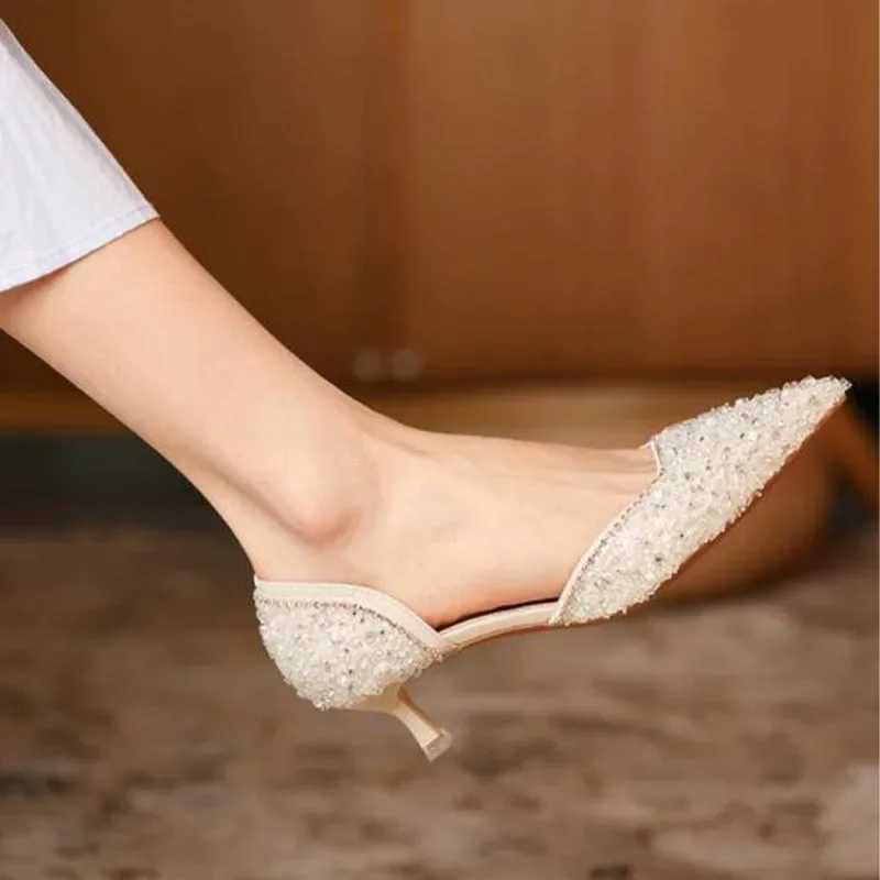 New Arrival Womens Wedding Shoes Crystal Elegant Corner Toe Middle High Heels Sexy Womens Party Shoes Pump Womens Shoes T250110