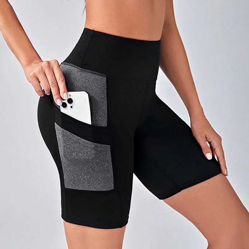 Colorblocked High Waist Yoga Shorts with Pockets Shorts for Women Tummy Control Workout Shorts for WomenXJ250111