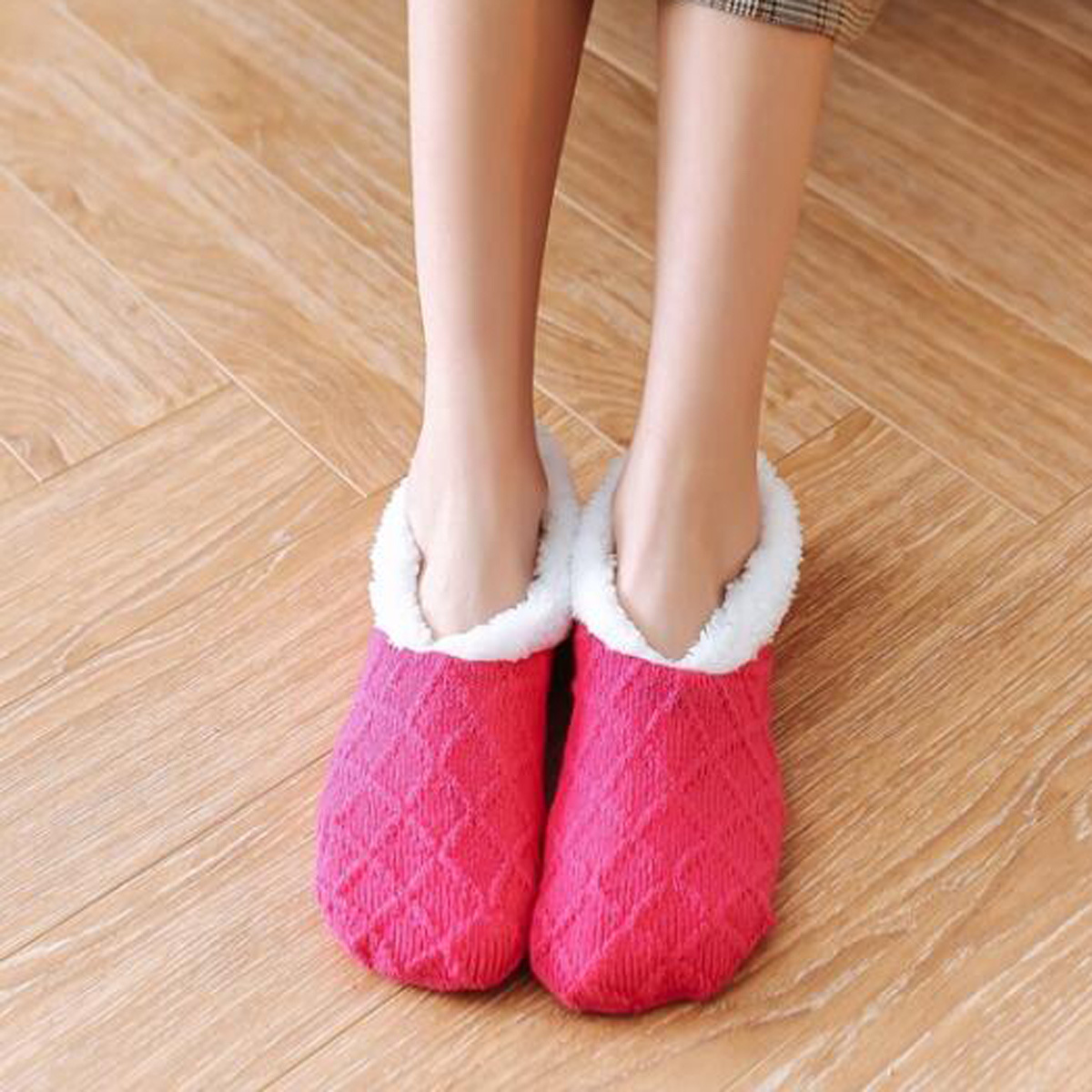 Women's Warm Solid Color Floor Socks Non Slip Plush Knitted Coral Fleece Socks No Show Socks