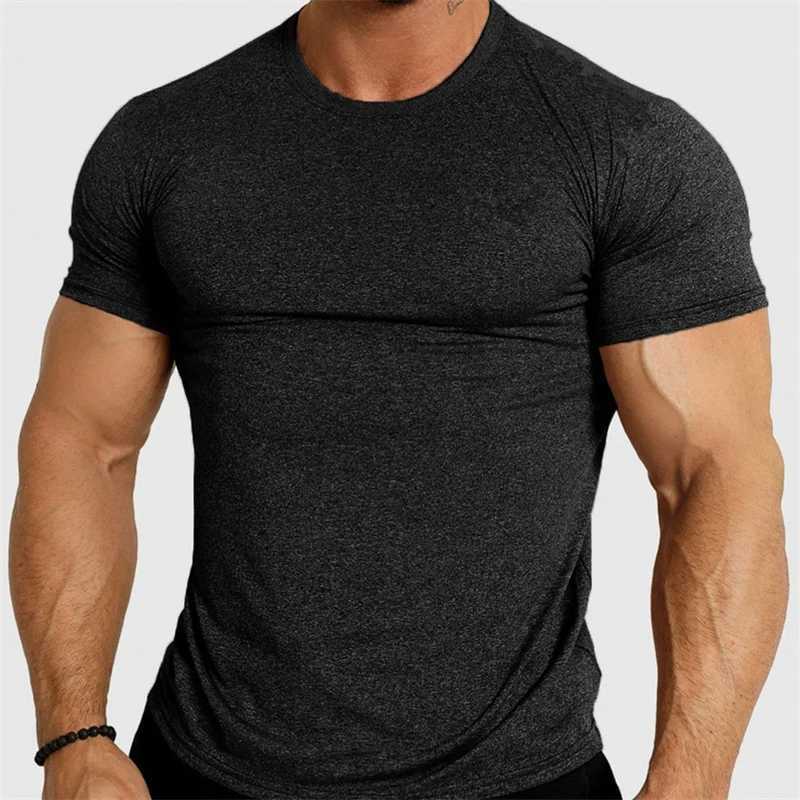 2024 new tight fitting sports T-shirt quick drying fitness sweatshirt short sleeved top running training summer compression T-shirt for men W250111