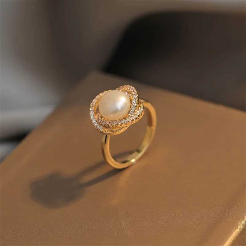 Simple set zircon gold rose pearl ring suitable for womens personalized fashion daily decoration party jewelry birthday giftXJ250412