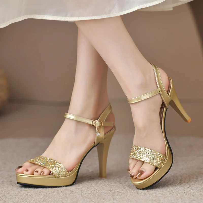 New Arrival Gold silver and sparkling womens high heels for summer with a platform pump and foot strap. Womens sexy slim high-heeled party shoes T2501