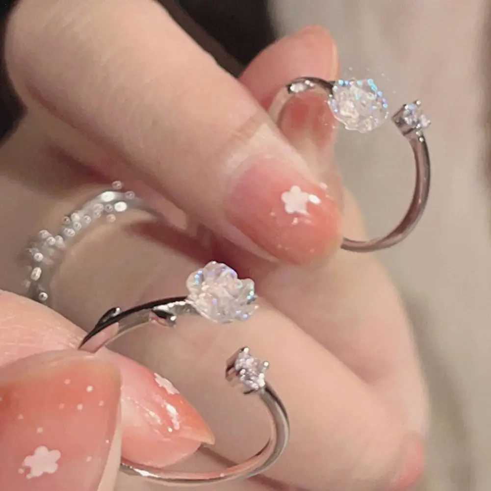 Luxury Zircon Flower Opening Rings for Women Cubic Zirconia Rose Blossom Tulip Adjustable Finger Wedding JewelryXJ250110