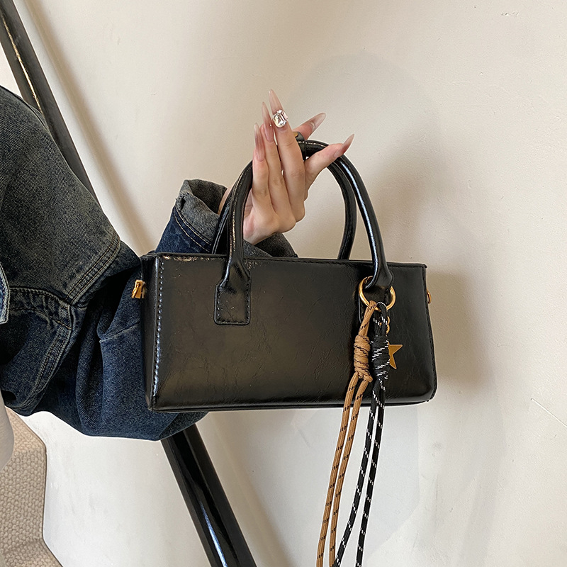 2025 Designer 2025 free shipping 3 designer Shoulder Bags for women Handbag Plainr crossbody bag vintage black brown red flaps