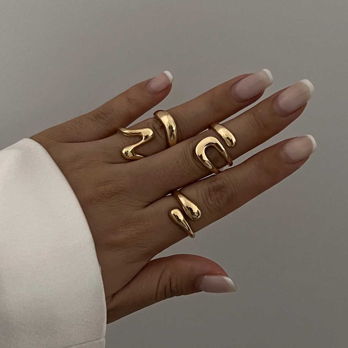 Punk Geometry Metal Irregular Ring Womens Retro Gold Curve Open Ring Set Fashion Neutral Jewelry GiftXJ250412