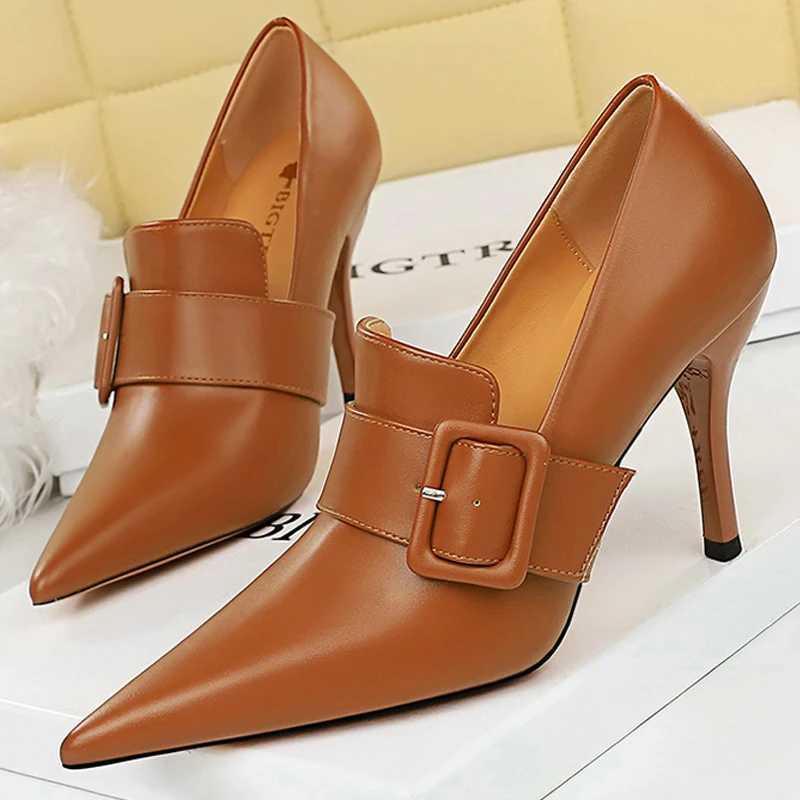 New Arrival 2025 New Pointed Shoes Womens Pump Belt Buckle Decorative High Heels Pu Leather Shoes Womens Stiletto Shoes Office Professional Pump T2501