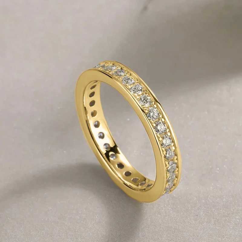 Huitan Newly Tren Shiny Rings with Single Row Cubic Zirconia for Women Bright Party Jewelry Simple Stylish Finger AccoriesXJ250110