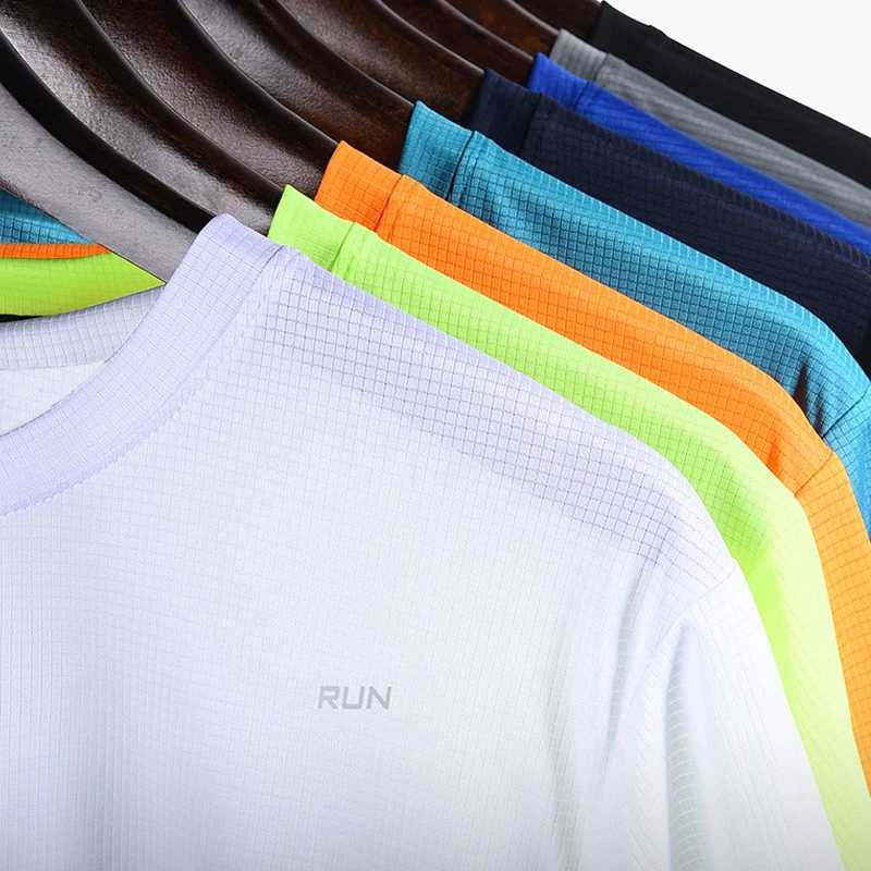 Mens sports shirt short sLeeved running sports shirt mens fast drying fitness shirt top-level shirt mens sports shirt W250111
