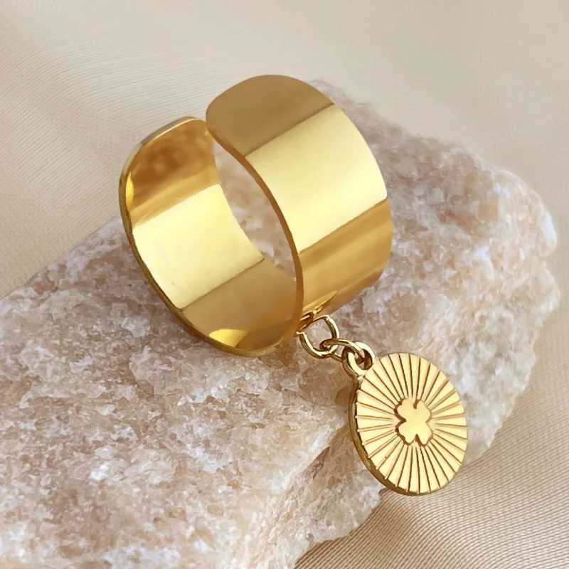 New punk gold stainless steel geometric ring womens unisex feather starfish cross pendant wide ring party jewelry W250111