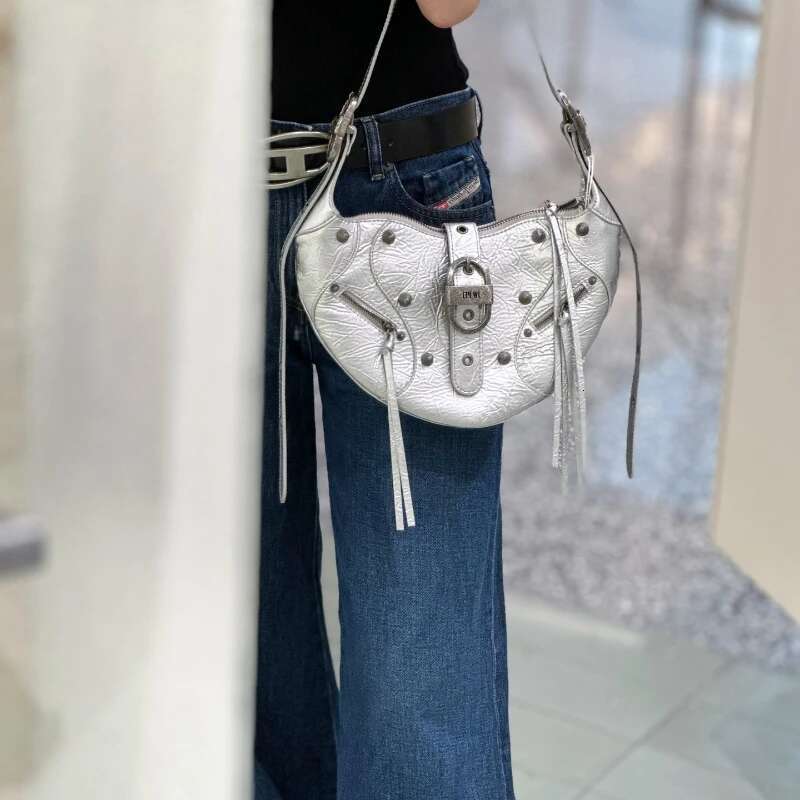 JW PEI Advanced Retro Design Oil Waxed Leather Cowhide Crossbody Bodypack Large Capacity Cosmetic Brand Bag