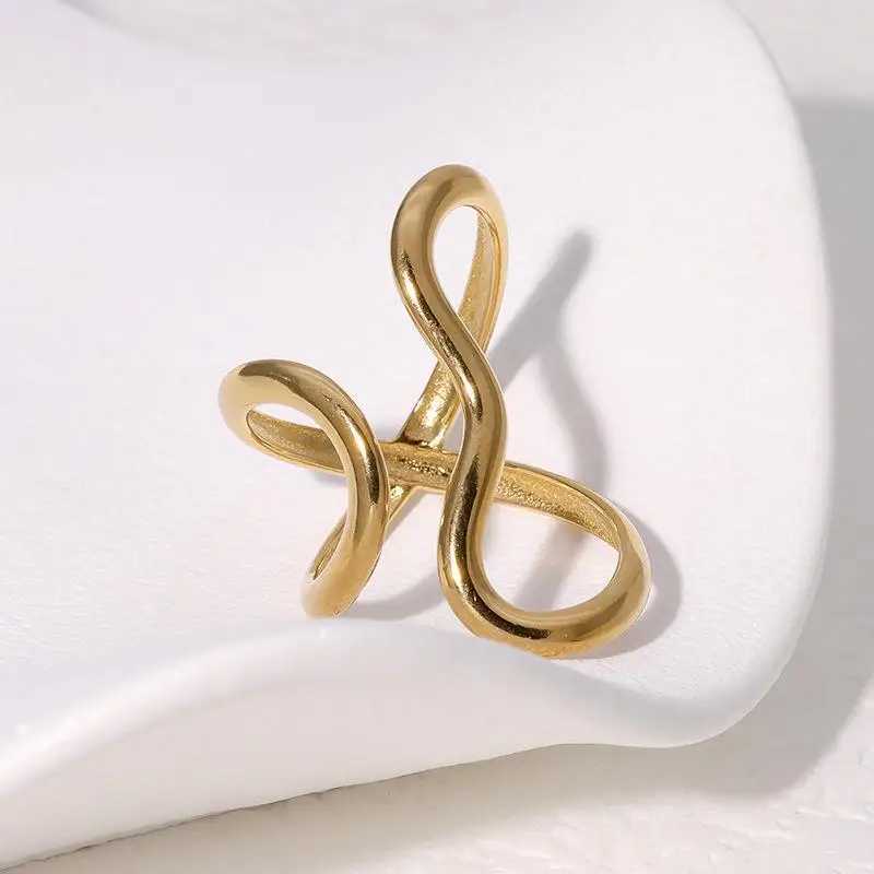 Stainl Steel Gold Color Rings for Women Men 2024 Colorfast Popular Party Personalized Exaggerated Charms Jewelry GiftsXJ250110