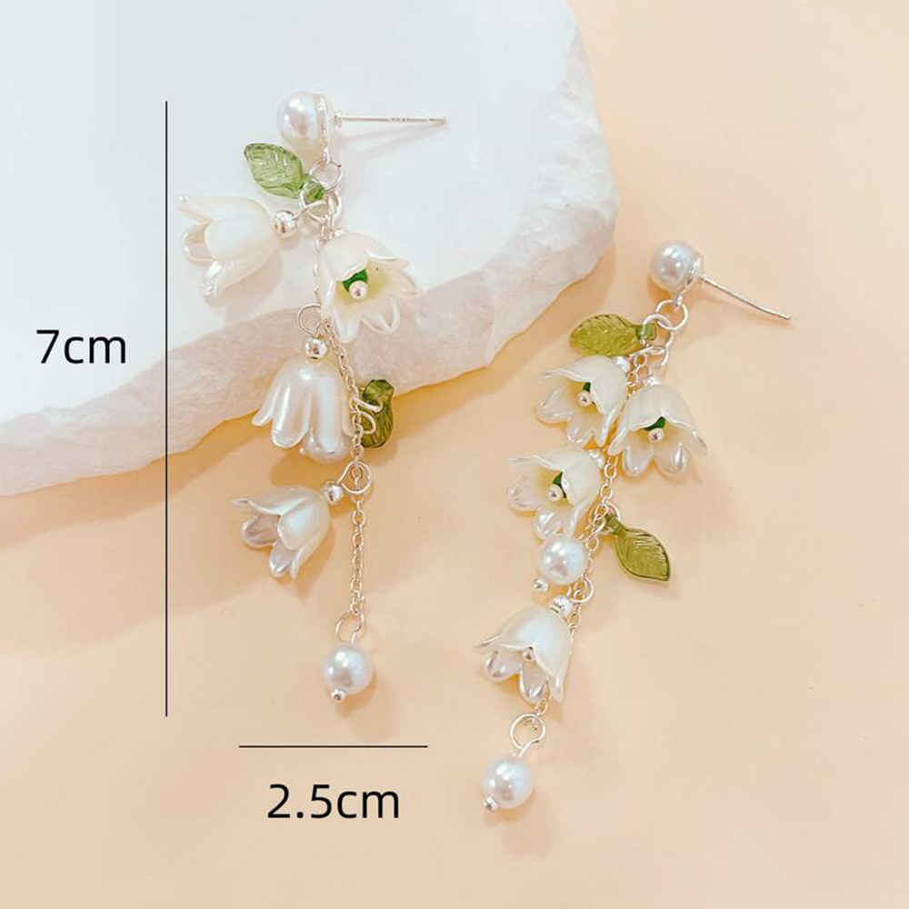White Tulip Green Leaves Drop Earrings For Women Pearly Lustre Flower Shape Long Tassel Trendy Earrings Y2K French Romantic