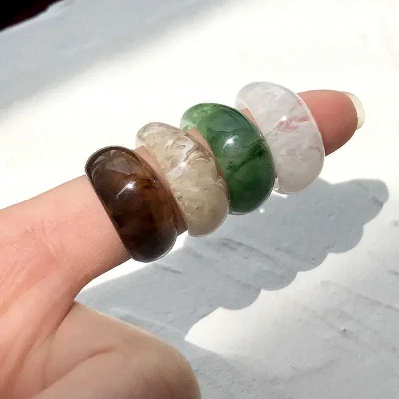 1 Pcs Korea Vintage Transparent Resin Colorful Rings Chic Colorful Acrylic Geometric Irregular Ring for Women Jewelry Gifts NewXJ250110