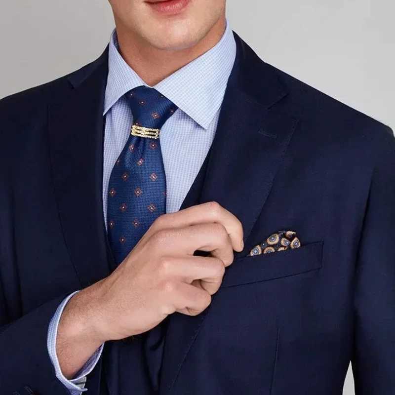 Fashionable mens high-end tie clip D-shed M Bius set officially embraces wedding party clothing accessories W250111